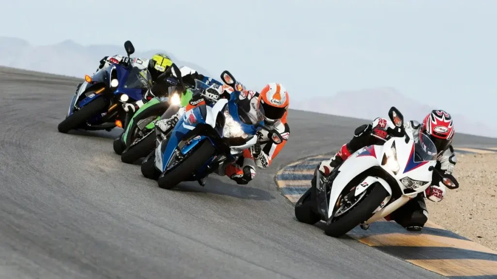 Suzuki Hayabusa: 2024 Review of Legendary Machine 49 hayabusa bike