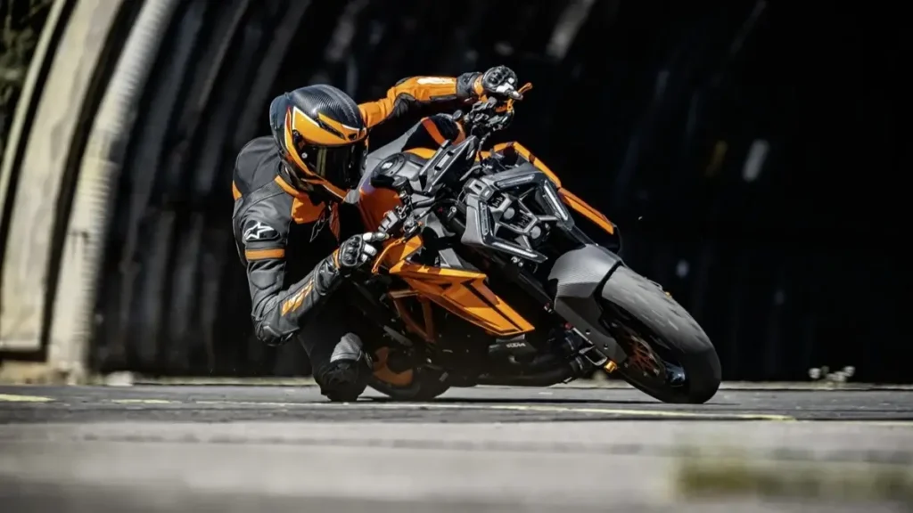 2024 KTM 1390 Super Duke R: The Beast Reborn & Evolved 49 ktm 1390 super duke
