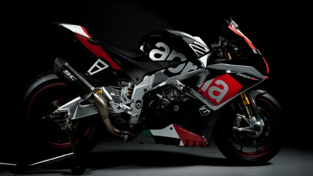 Is the Aprilia RSV4 1100 Factory the Ultimate Dream Bike? 48 aprilia rsv4